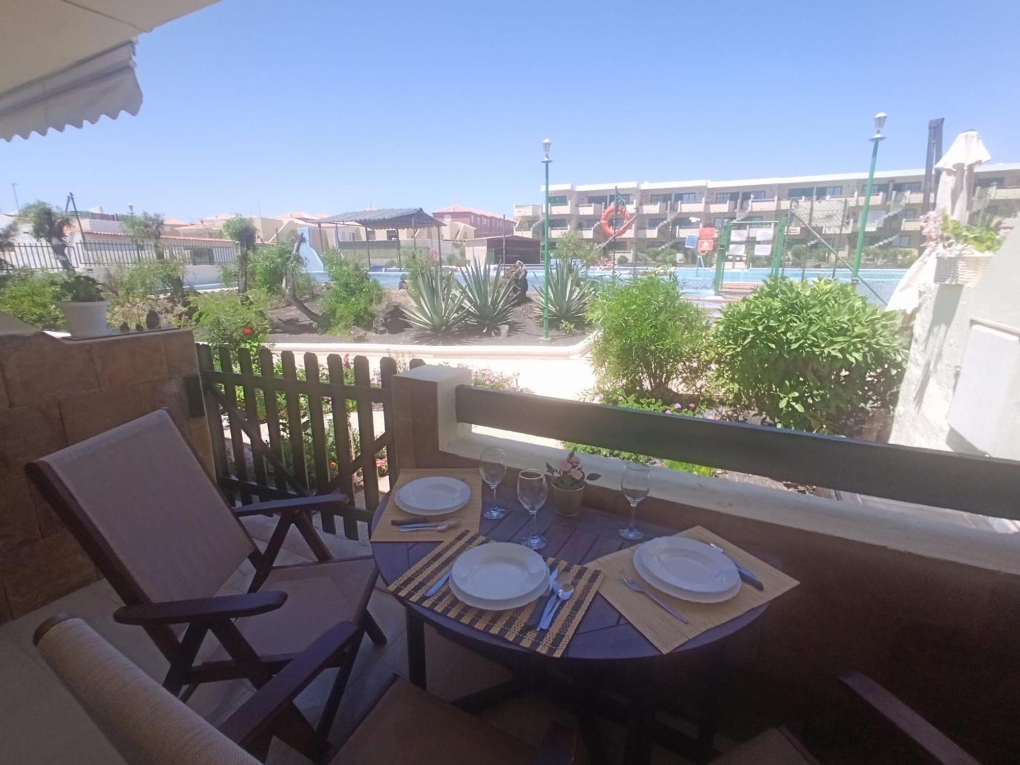 Sunny Bungalow With Pool View By Ocean Costa De Antigua Bagian luar foto